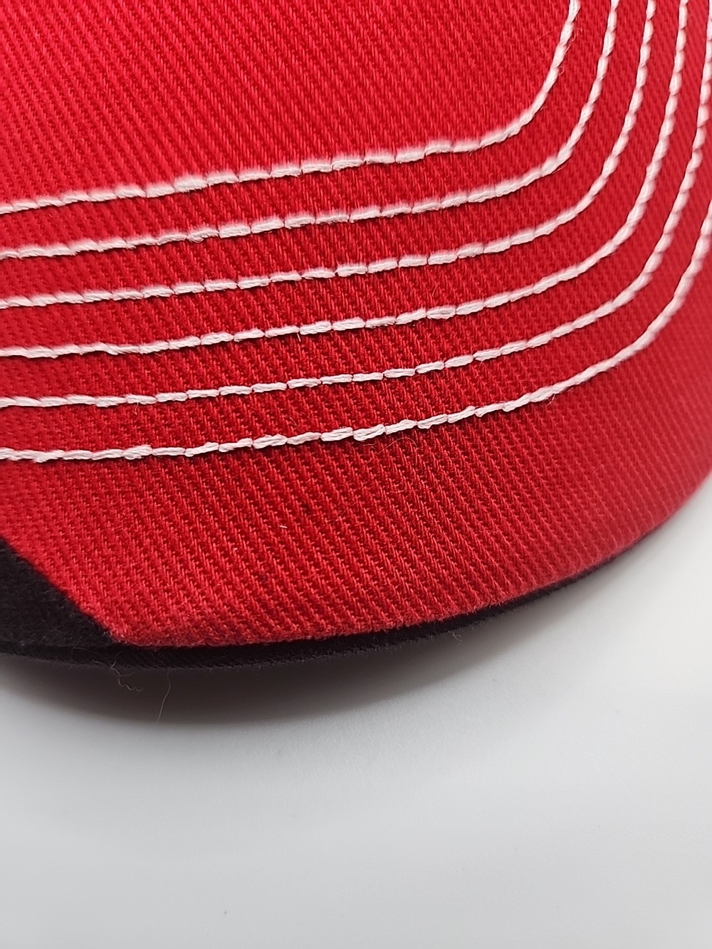 Red Kids Baseball Cap. Cincy Reds Youth hat. - Picture 2 of 12